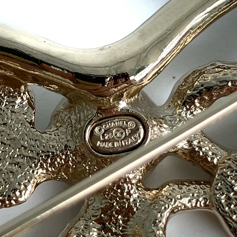 ☆Chanel香奈兒 Gold Tone Metal Faux Pearl Heart Brooch L25P 金色金屬仿珍珠心形胸針 L25P -257021392-7