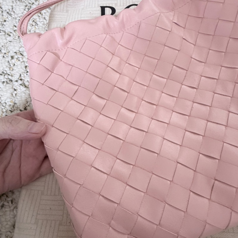 BV 🎀超粉嫩 束口小袋 可上肩/手提-1