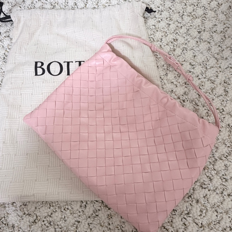 BV 🎀超粉嫩 束口小袋 可上肩/手提-4