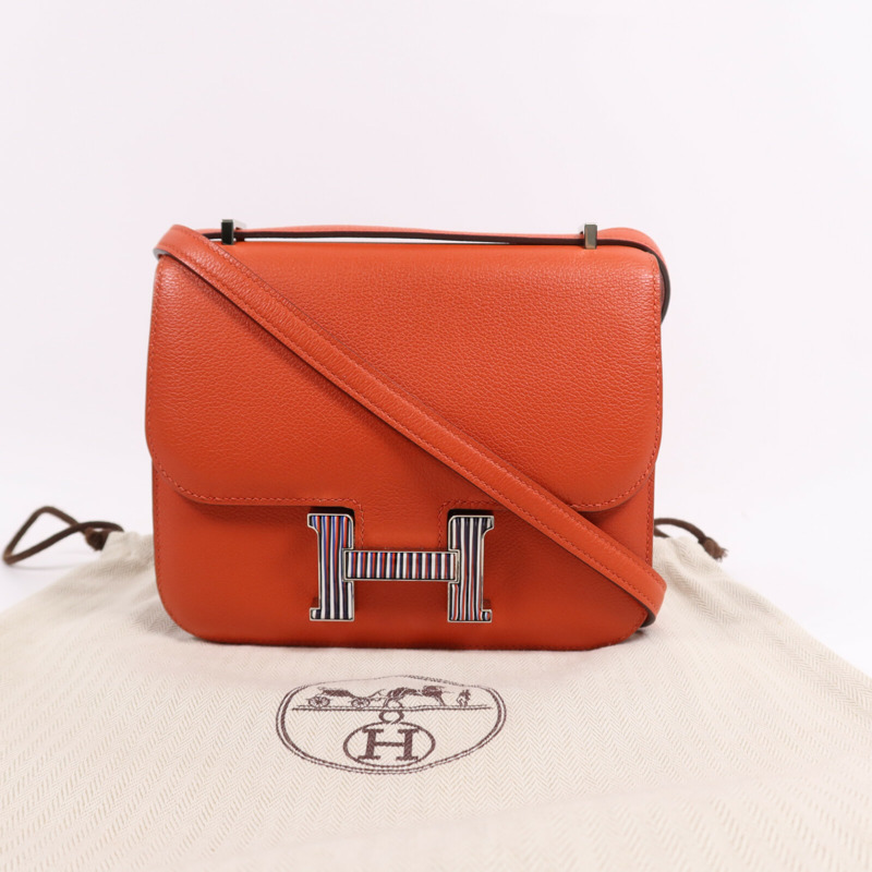 HERMES Evercolor皮革Constance Mini銀扣肩背袋Capucine-8