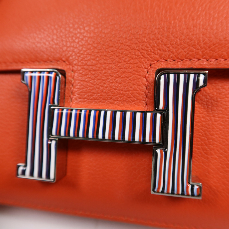 HERMES Evercolor皮革Constance Mini銀扣肩背袋Capucine-13