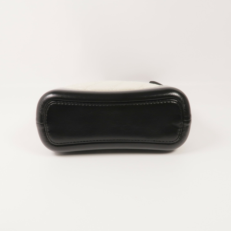 CHANEL 牛皮皮革Gabrielle Small鏈帶肩背袋-3