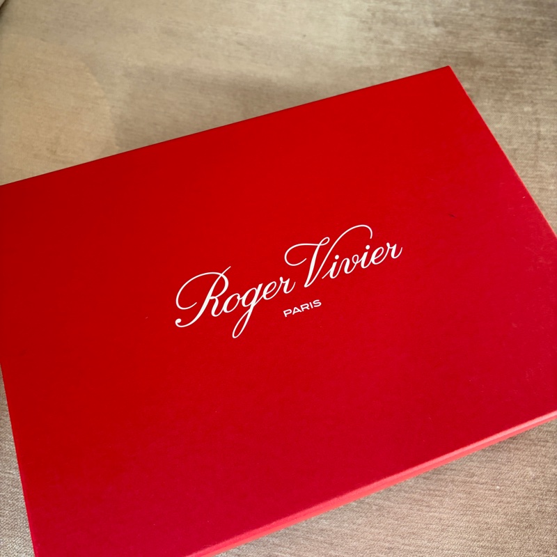 Roger Vivier VIV ÉTIQUETTE 法式優雅小白鞋 緞帶繫帶休閒鞋 白色 EU 39-3