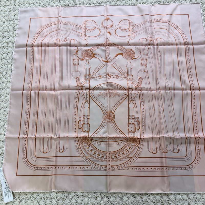 愛馬仕 🎉盛大歡慶 🎉全新絲巾含盒-8