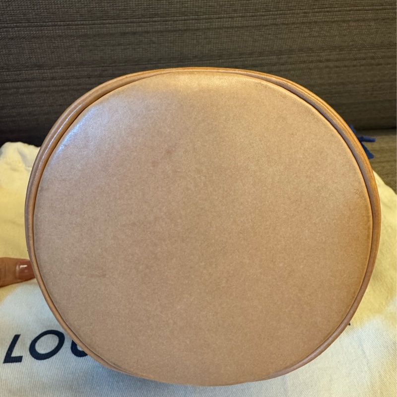 LV 薯條包 購證齊全-4