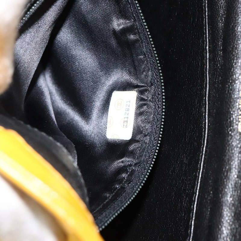 【日本直送】香奈兒 Matelasse 羊皮單肩包，黃金色，CC 標誌，正品編號 150813-11