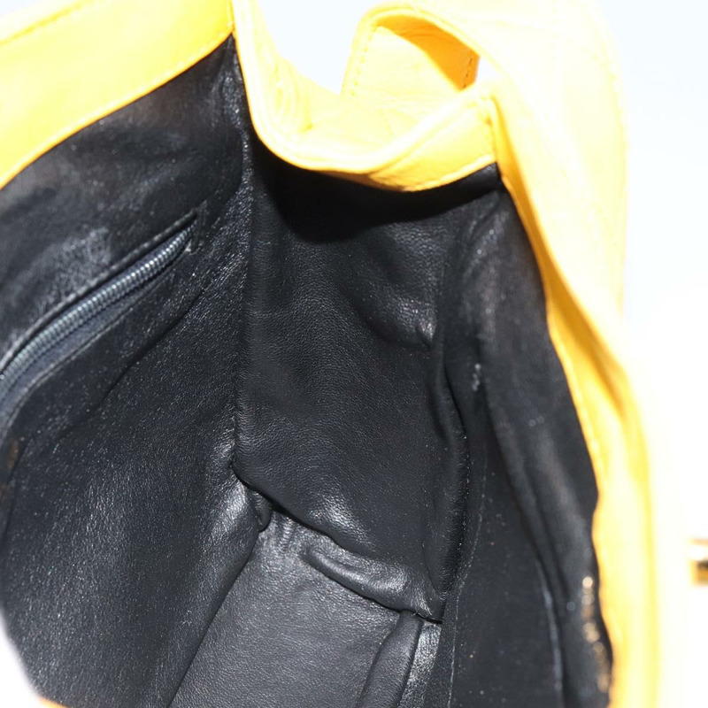 【日本直送】香奈兒 Matelasse 羊皮單肩包，黃金色，CC 標誌，正品編號 150813-18