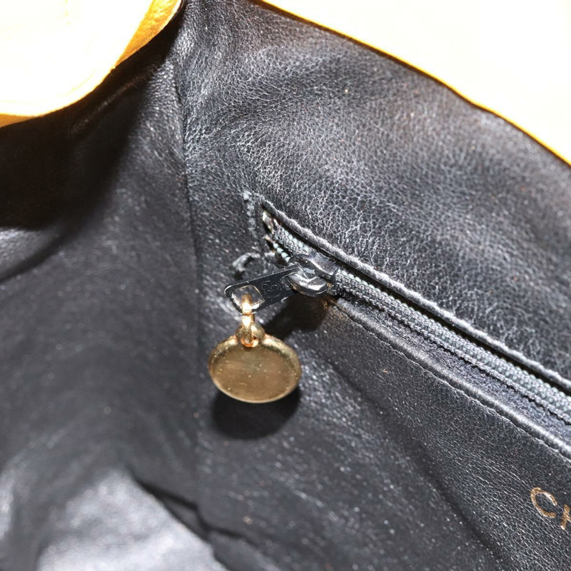 【日本直送】香奈兒 Matelasse 羊皮單肩包，黃金色，CC 標誌，正品編號 150813-20