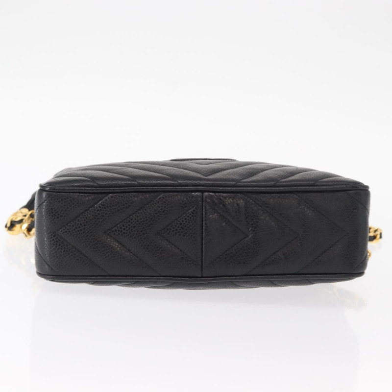 【日本直送】香奈兒 (CHANEL) 鏈條 V 字縫線肩背包，魚子醬紋皮革，黑色，金色雙 C 標誌，貨號 146083AV-4