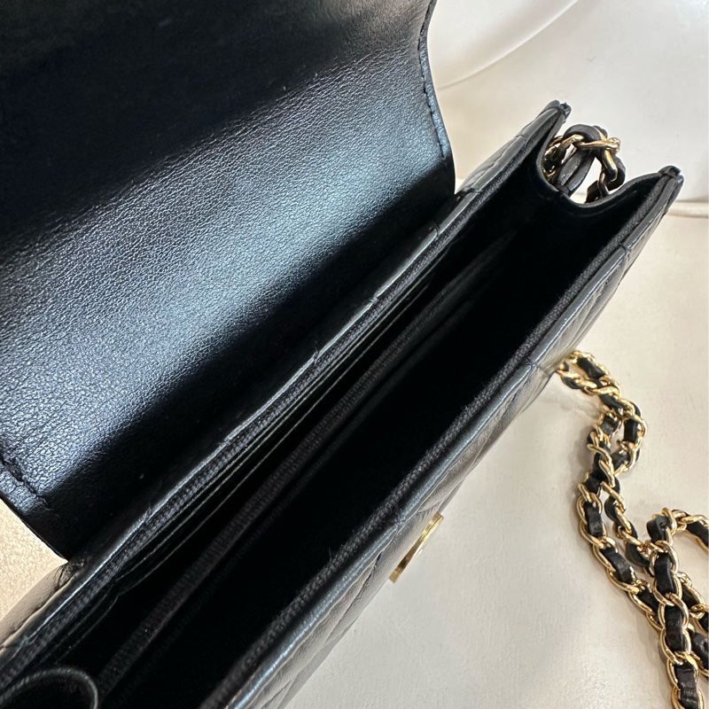 CHANEL 羊皮雙層配件包 黑色 晶片款-4