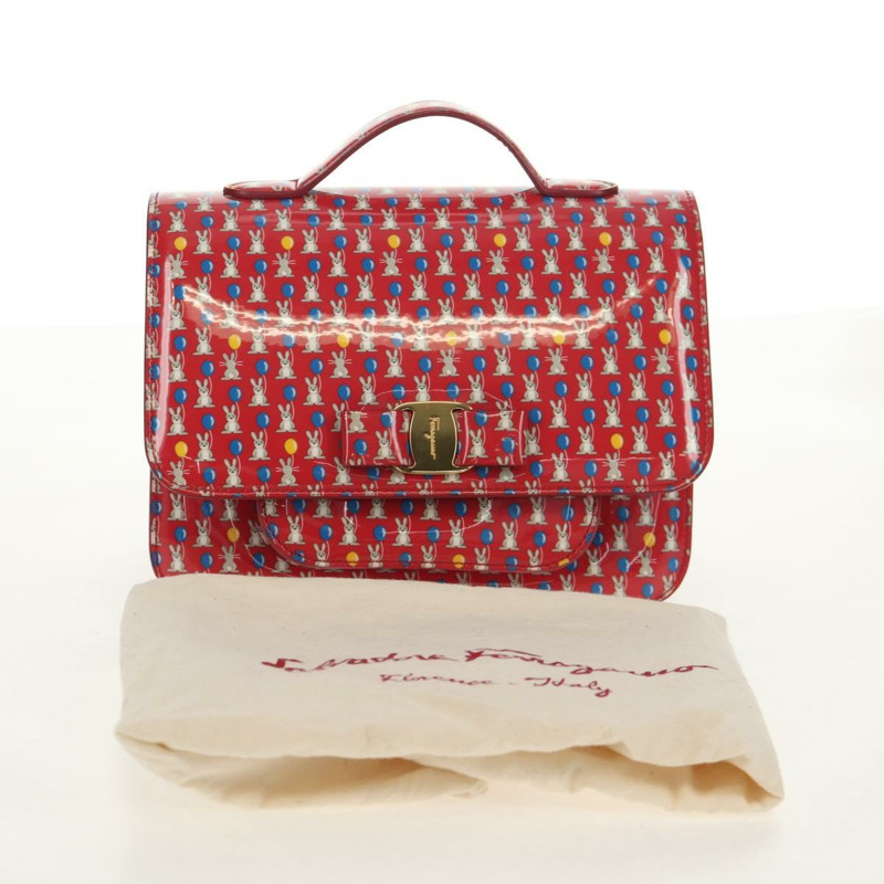 【日本直送】Salvatore Ferragamo Vala 背包，乙烯基塗層，三向紅金配色，正品編號 134344AV-11