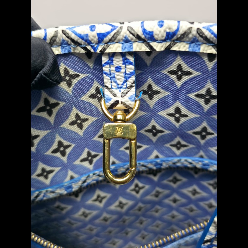 LV - Neverfull MM By The Pool-23