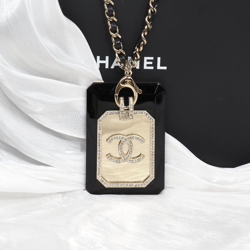 CHANEL B21A 掛頸閃石硬卡片套-0