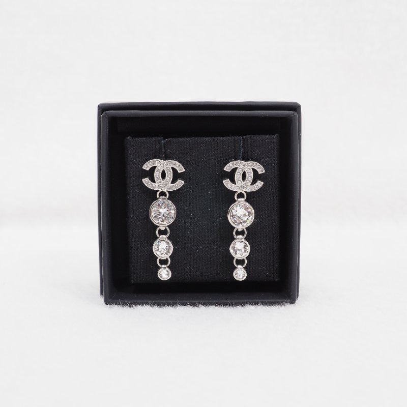 CHANEL 23S 閃石吊墜耳針耳環-10