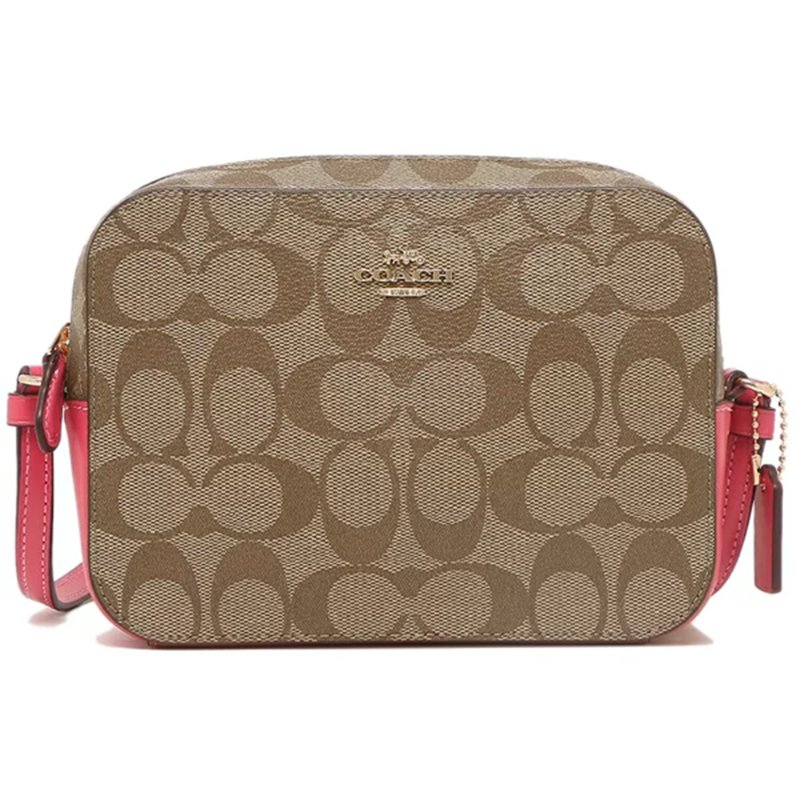 【COACH】滿版LOGO皮革斜背包-卡其桃-4