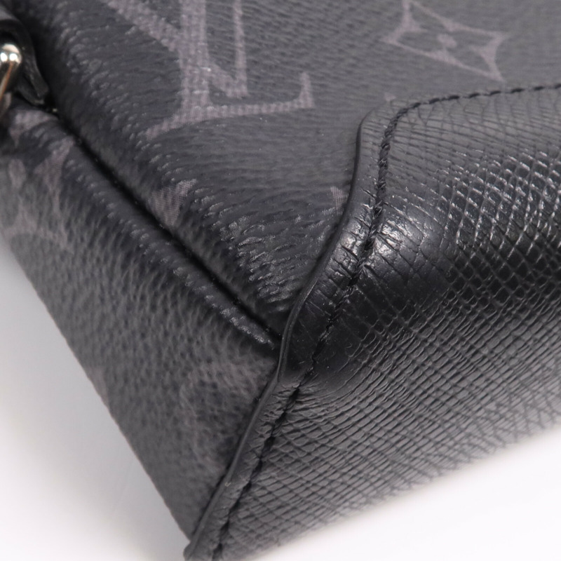 LOUIS VUITTON Taigarama Duo Slingbag銀扣肩背袋-7