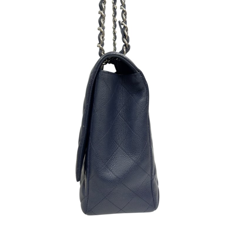 CHANEL Maxi 荔枝皮 特大號經典款 鏈條包-8