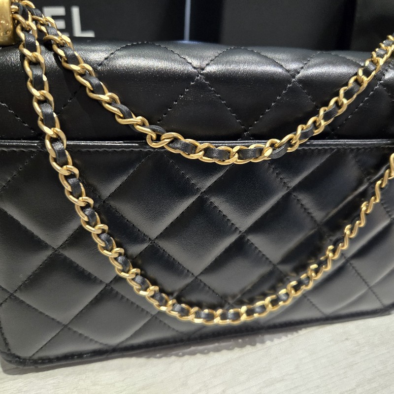 CHANEL 熱門款|經典黑金 雙金球/金珠WOC-2