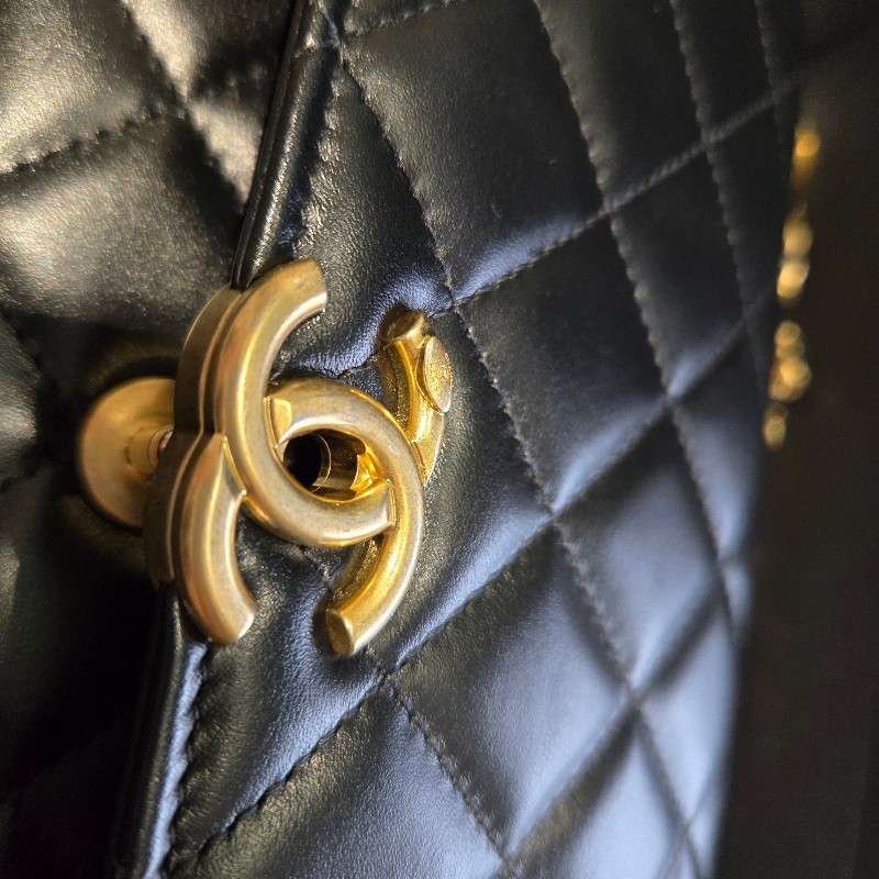 CHANEL 熱門款|經典黑金 雙金球/金珠WOC-3