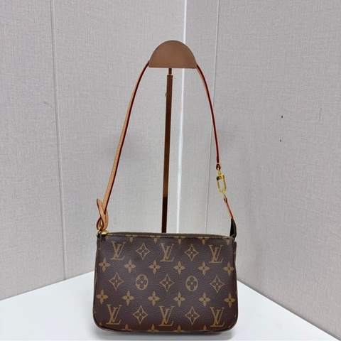 路易威登LV老花大麻將包