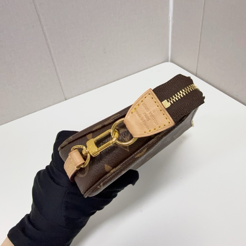 路易威登LV老花大麻將包-8