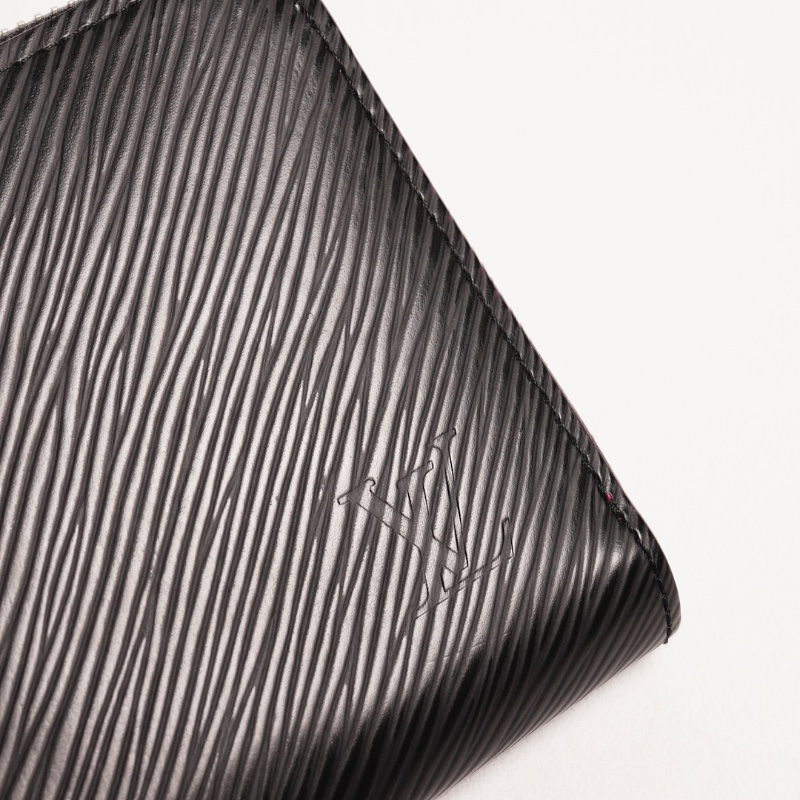 LOUIS VUITTON EPI水波紋長夾 ㄇ字型拉鏈長夾(黑色)-11