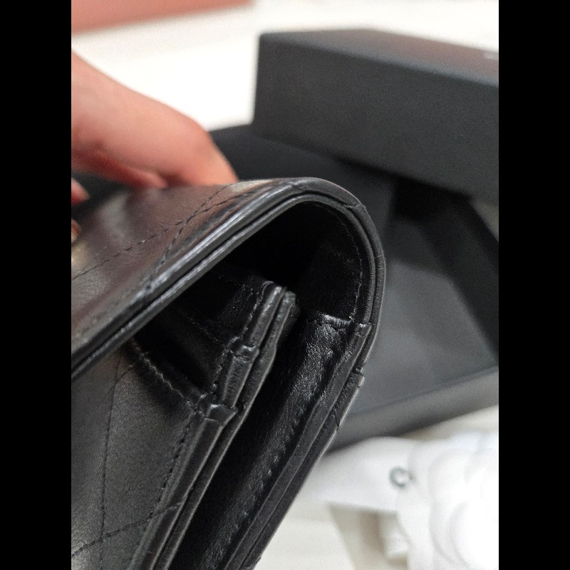 Chanel 經典轉釦 實用款中夾-18