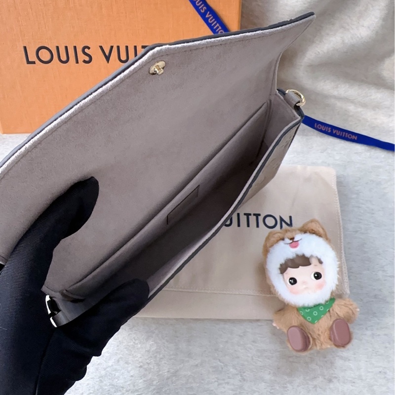 【配件：盒子 防塵袋  💕 】Louis Vuitton LV 25年 三合一 woc 信封包 灰色 牛皮 手提 單肩 斜挎-5