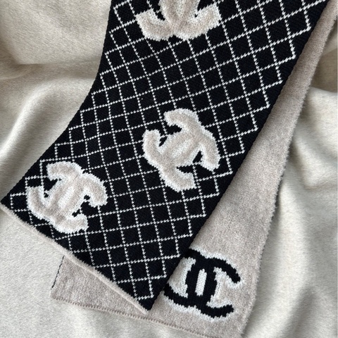 💕Chanel 黑色 褐色 圍巾 披肩 雙面 大logo