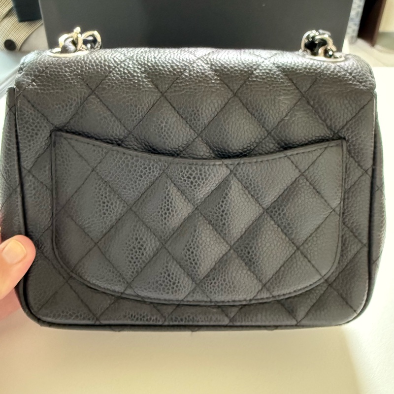 Chanel 小牛皮 黑銀 方胖-1