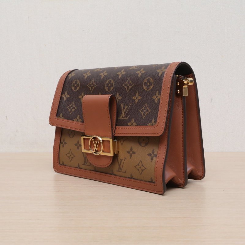 LOUIS VUITTON Dauphine達芙妮中號25老花PVC晶片肩背包-4