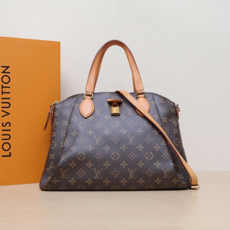 LOUIS VUITTON Rivoli餃子包中號36老花PVC2019肩背包-0