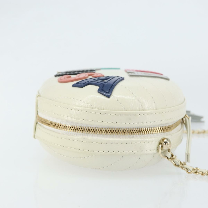 【日本直送】香奈兒 V 字縫線鏈條肩背包 白色皮革 金色 CC 標誌 Auth 144830AV-3