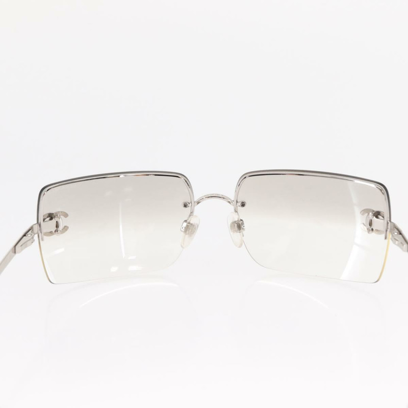 【日本直送】香奈兒 COCO 標誌太陽眼鏡 金屬銀色 CC Auth am9658V-2