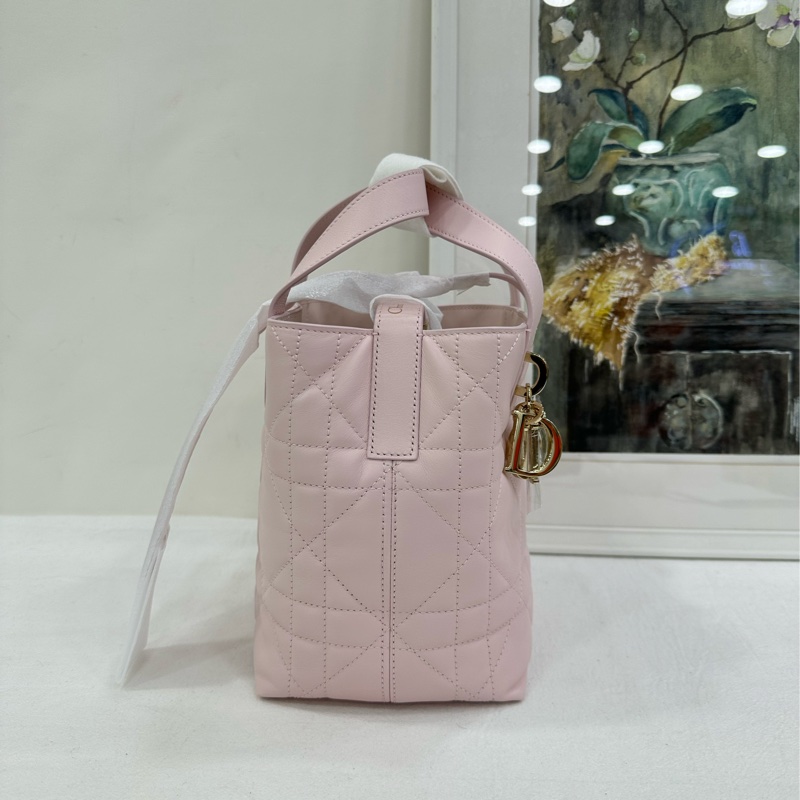 Dior/迪奧 櫻花粉toujours豎版小號菜籃 25編碼 全新 有原購證 尺寸：16*12*18cm-2