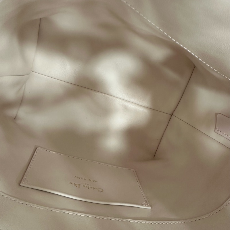 Dior/迪奧 櫻花粉toujours豎版小號菜籃 25編碼 全新 有原購證 尺寸：16*12*18cm-8