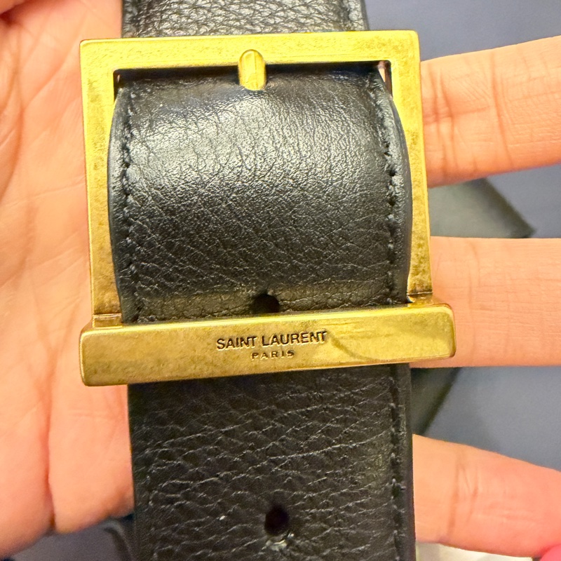 SAINT LAURENT LE5A7HOBO大號黑色牛皮金扣肩背包-19