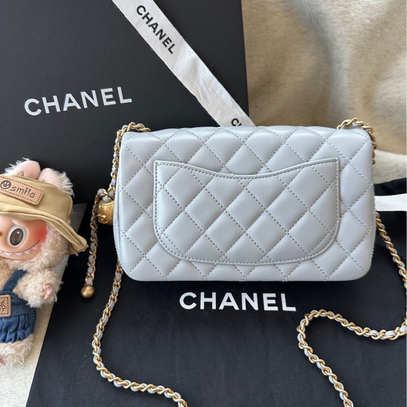 【配件:帶票大全套 💕】 Chanel 24K cf 大mini 灰色 淺灰色 金扣 金球 羊皮 手提 單肩 斜挎-2