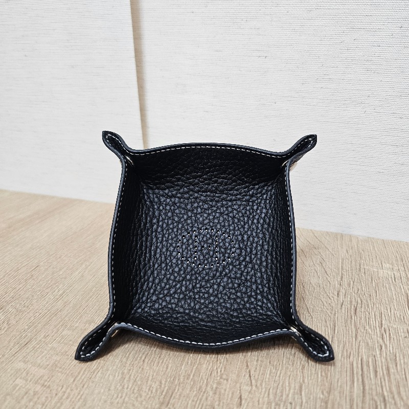 [好物甜價❣️] Hermes89黑TC皮小型置物盤-2