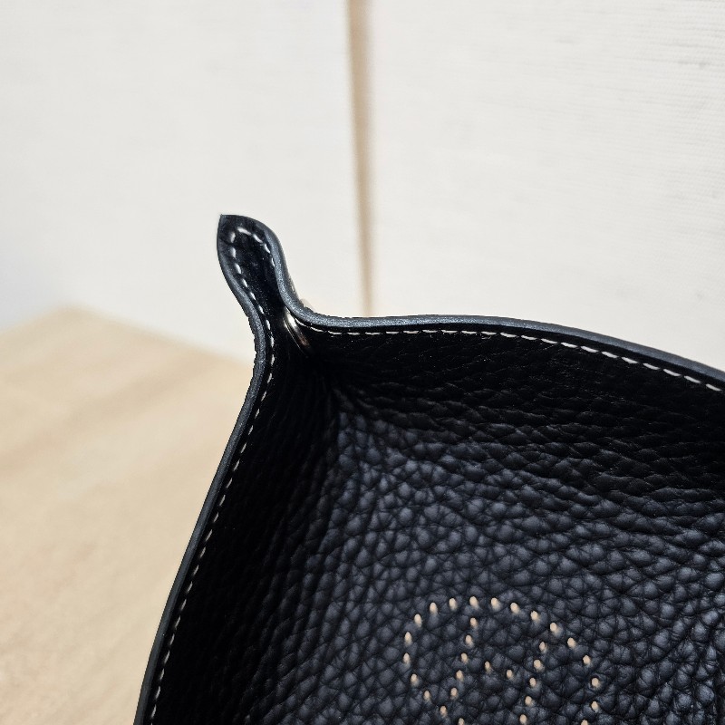 [好物甜價❣️] Hermes89黑TC皮小型置物盤-3