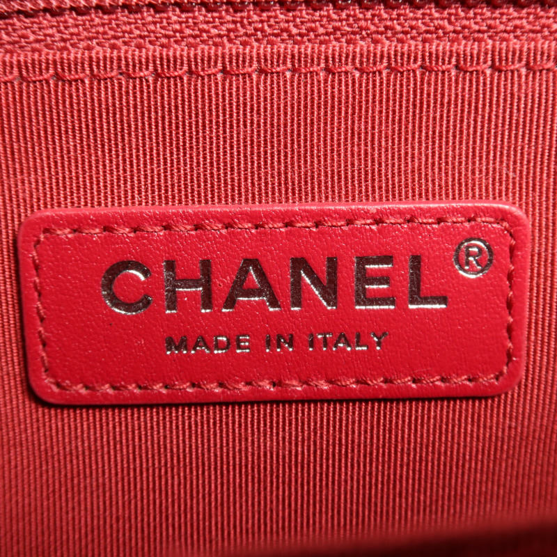 CHANEL 牛皮皮革Gabrielle Medium鏈帶肩背袋-5