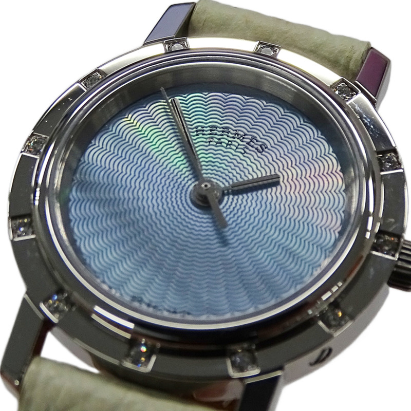 愛馬仕 Clipper Nacre Shell 女士腕錶,鑲嵌 12 顆鑽石,石英機芯,不鏽鋼錶殼,皮革錶帶,銀色拋光,CL4.230-5