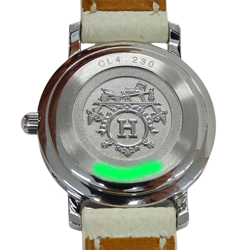 愛馬仕 Clipper Nacre Shell 女士腕錶,鑲嵌 12 顆鑽石,石英機芯,不鏽鋼錶殼,皮革錶帶,銀色拋光,CL4.230-7