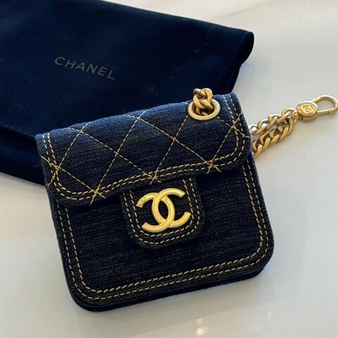 *SHIHNA名牌精品*CHANEL 菱格縫線牛仔布掛腕零錢包