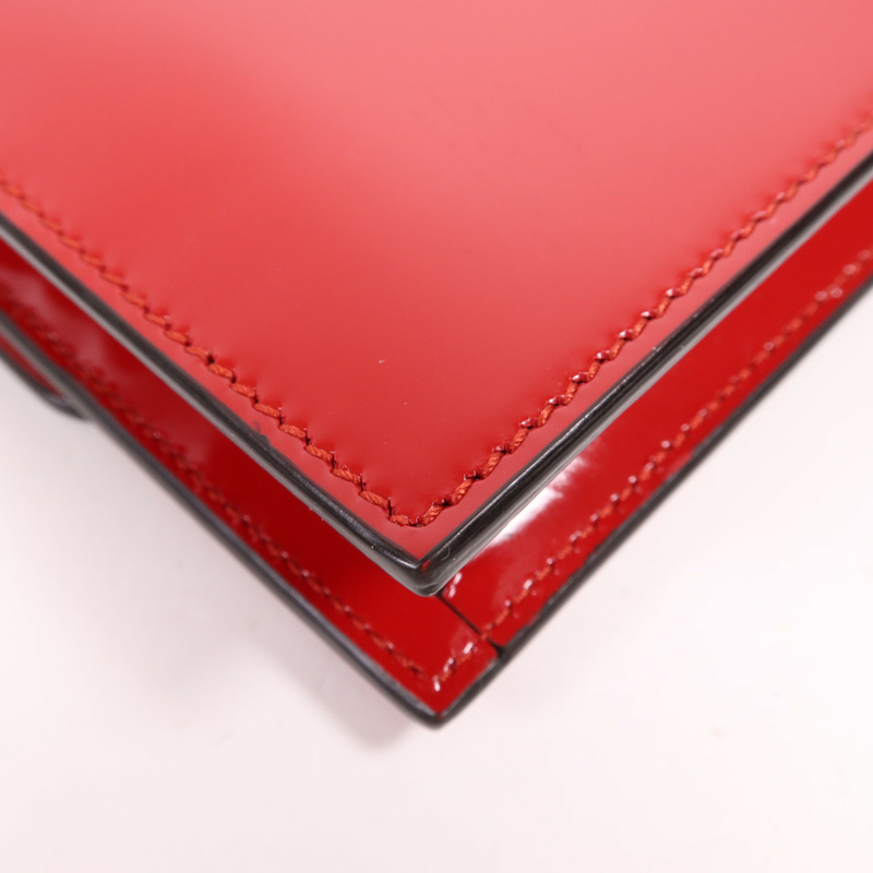 GUCCI 漆皮皮革Wallet On Strap銀扣肩背袋-8