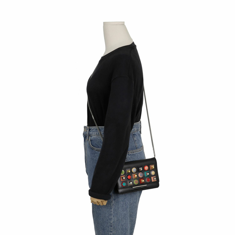 FENDI 8M0346 Flexi Glass Stud WOC 斜背包-15