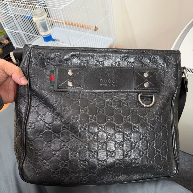 Gucci 黑色牛皮單肩斜挎包-0