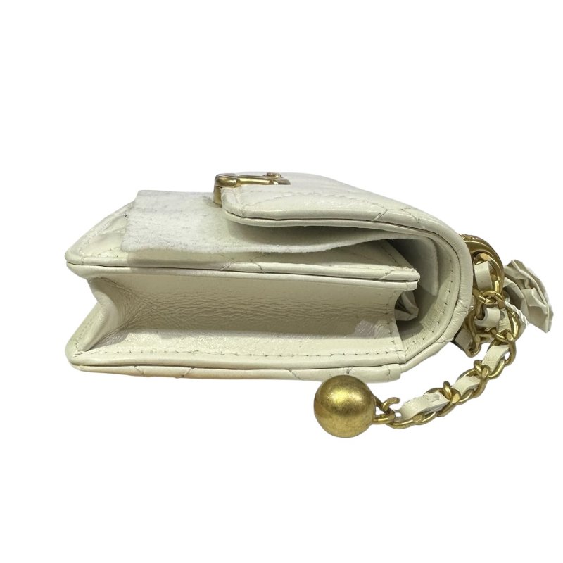 【美收精品】CHANEL白色亮皮小肩背包 4-476-2