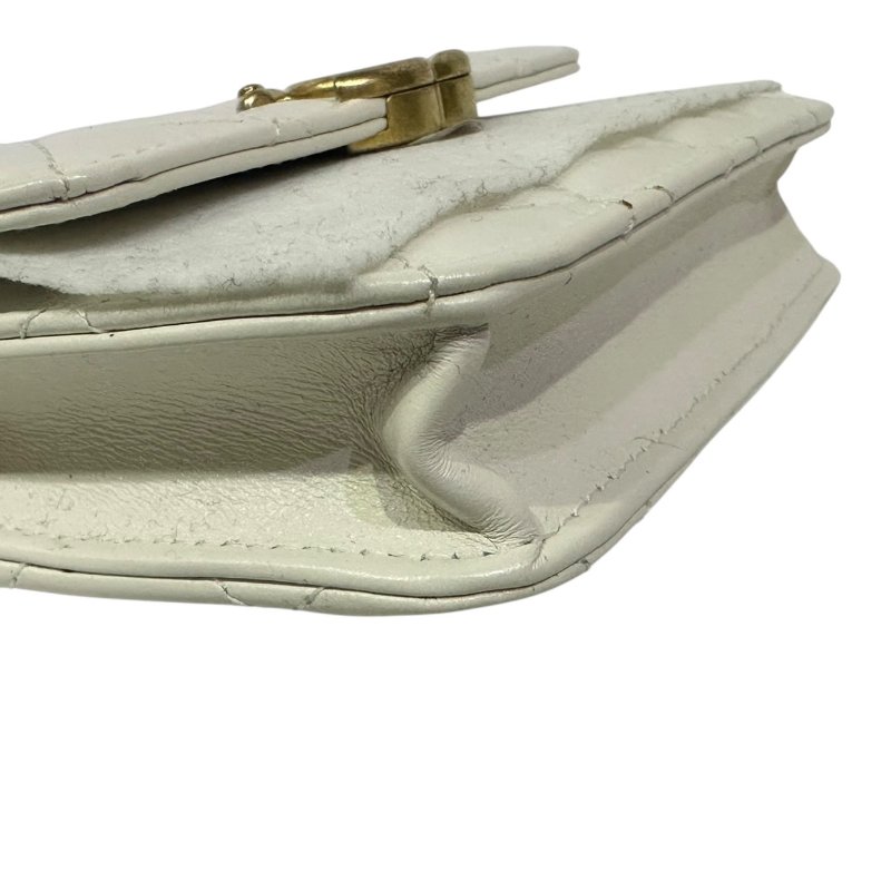 【美收精品】CHANEL白色亮皮小肩背包 4-476-6