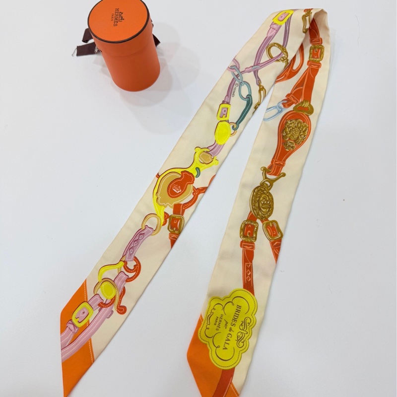 HERMES 愛馬仕 BRIDES DE GALA APPLIQUE PIQUE TWILLY 絲巾 頭巾 綁帶 絲帶-0